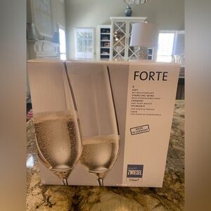 NEW Schott Zwiesel Forte Sparkling Wine Champagne Glasses